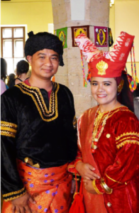 matriarcato matriarcale minangkabau indonesia matriarcato indonesiano kultur cultura persone dogane yelfia onore condividere adat