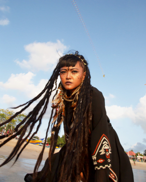 fio reggae bali indonesia bandita uluwatu roots strong women woman instant karma magazine