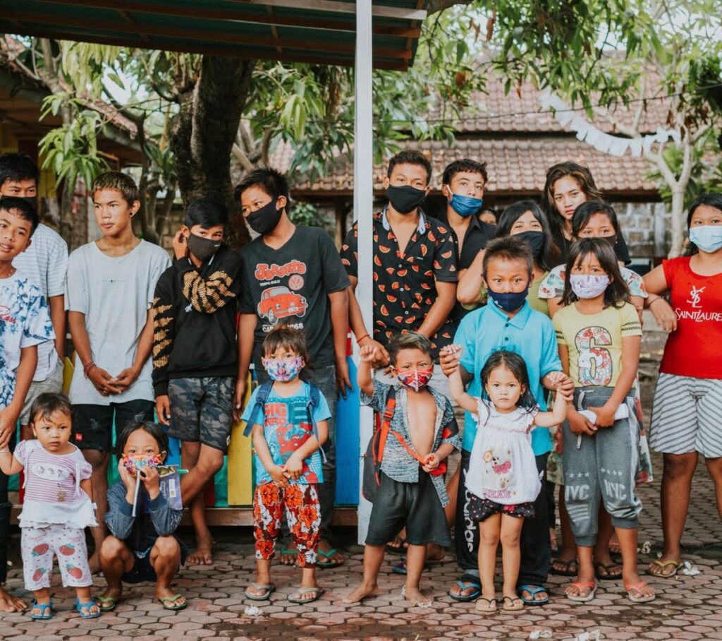 Straßenmütter aus Bali