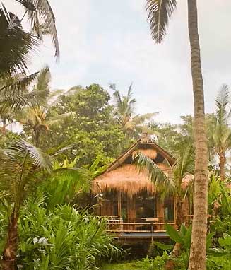 BUNGALO BAMBU Jasri Dalem Surf Retreat